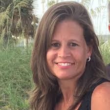 Jeanette Givens's Instagram, Twitter & Facebook