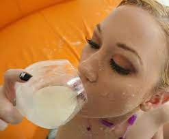 Women Drink Sperm from Glasses (73 photos) - sex eporner pics