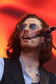It rhymes with cozier, or it rhymes with nosier, he said. Hozier Sounds Off On The Right Way To Pronounce His Name Exclusive