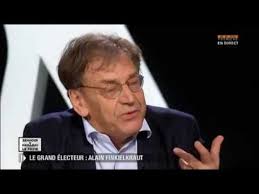Il exerce le métier de journaliste dans la presse écrite , au quotidien de paris , de 1986 à 1994, avant de rejoindre en 1996 le service politique du. Zemmour Et Naulleau Finkielkraut 04 05 2015 Youtube