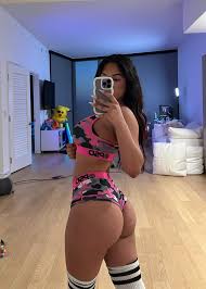 actuallyangell_ on Threads