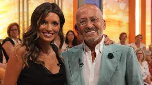 On its premier on the 4th of january 2021, goucha, produced by coral europa, lead the audience presented by manuel luís goucha, the talk show with open and intimate conversations is on the right. Manuel Luis Goucha Revela A Sucessora De Cristina Ferreira No Voce Na Tv Tvi24