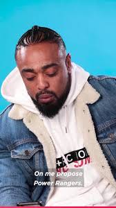 Alonzo et son fils parlent des Power Rangers