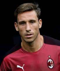 Lucas biglia is an argentine professional footballer who was born on january 30, 1986 in mercedes, buenos aires in argentina. Lucas Biglia Fussballdaten