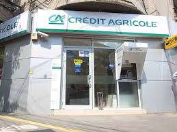 Un alt avantaj este perioada mai lunga de rambursare, de 35 de ani, in conditiile in care cele mai. Alpha Bank Credit Constructie Casa CasÄ La ÈarÄ Pentru O Familie
