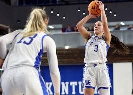 Walker Simmons live in Frankfort with winter storm preparations