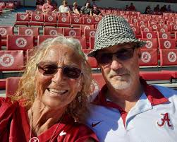 Join us in wishing a happy 42nd anniversary to Karen and Dale Shears! ❤️