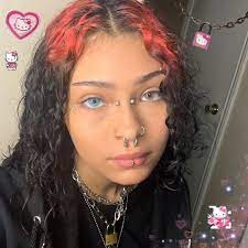 9 204 curtidas 70 comentarios blakehomie ﾟ blacobhomie no instagram if u see me fumbling with my ke face piercings nose bridge piercing cute piercings