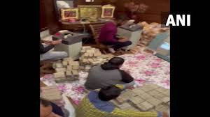 Kanpur perfumer piyush jain was arrested on sunday night for evasion of goods and services tax (gst). Pam Bcldhha1pm