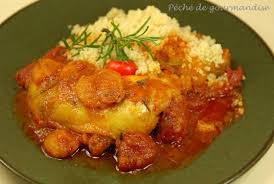 Tajine De Poulet Aux Abricots Secs Romarin Et Gingembre Peche De Gourmandise Tajine Poulet Tajine Poulet Aux Abricots
