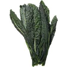 Gennaio é il mese del cavolo e quindi approfittiamo per mangiarlo spesso, preparandolo nel modo che più ci piace: Cavolo Nero Coop Shop