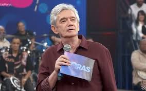 Que horas começa o Altas Horas hoje (24/01)?