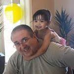 Arnold Fliegelman's Instagram, Twitter & Facebook