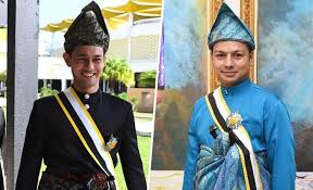 Pasti ramai yang tak tahu bahawa boy iman sedang menyambung pengajian dalam bidang kedoktoran. Sultan Pahang Tarik Gelaran Datuk Pelakon Farid Kamil Boy Iman Berkuatkuasa 1 Feb Buzzkini
