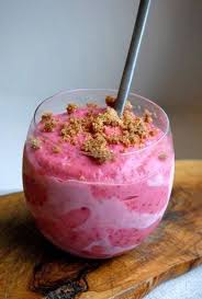 Frozen Yogourt A La Framboise Recettes My Girly Popotte Yaourt Glace Recette Glace Glace Framboise
