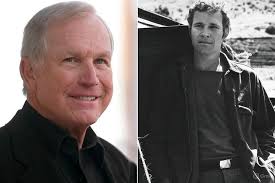 Mash actors form lasting bond