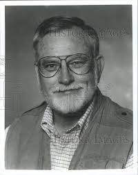 1994 Press Photo Portrait Of Author Patrick McManus