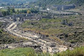 36° 54' 29.23 észak, 30° 41' 44.02 kelet. Okori Romvaros Antalya Kozeleben Perge Hegy Torokorszag Utazom Com Utazasi Iroda Ancient Greek City Ancient Cities City