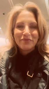 Rock & Roll Realtor In New Jersey 🎙️ 🏘️ 🎸 #StacyEsser #realestateexpert  #viralreelsfb #rocknroll #livemusic #NewJersey