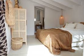 Une Maison Naturelle Pour Les Vacances Planete Deco A Homes World Appartement Rustique Deco Maison Deco Chambre