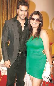 Deepshikha Files For Divorce Vedhika upendra, deepshikha nagpal, vivaan upendra. deepshikha files for divorce