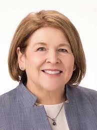 Linda Vanriper's Instagram, Twitter & Facebook