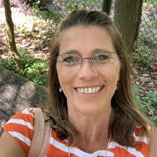 Denise Sewell's Instagram, Twitter & Facebook