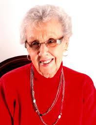 Vanessa Hahn's Instagram, Twitter & Facebook