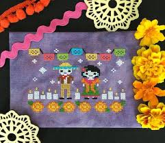 One of my favorite holidays to learn about is the day of the dead. Day Of The Dead Cross Stitch Pattern Dia De Los Muertos Pdf Etsy Punto De Cruz De Halloween Punto De Cruz De Pokemon Grecas Punto De Cruz