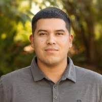 Efrain Tena's Instagram, Twitter & Facebook