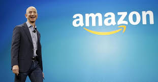 Arriva la classifica di forbes a dirti chi ha accumulato ricchezze degne di paperon de' paperoni. Amazon Jeff Bezos E L Uomo Piu Ricco Al Mondo Supera Per Ora Bill Gates Il Sole 24 Ore