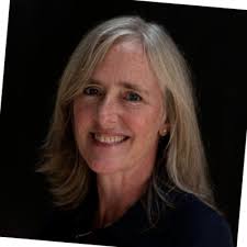 Etter 13 år i SOS-barnebyer som leder Privatmarked og senere  Forretningsutvikler begynte jeg idag som leder Marked og Kommunikasjon hos  Utviklingsfondet.