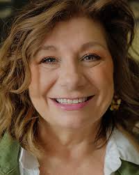 Kelley Nash's Instagram, Twitter & Facebook