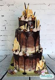 Pin By Hello Sugar On Smartiebox Cakes Super Moist Chocolate Cake Chocolate Drip Cake Dessert Decoration