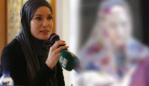 Zeynep Gamze Ozcelik In Kiz Kardesi Ortaya Cikti Meltem Ozcelik Kimdir Magazin Haberleri Haber7 Meltem ozcelik kimdir gamze ozcelik in kardesi. zeynep gamze ozcelik in kiz kardesi