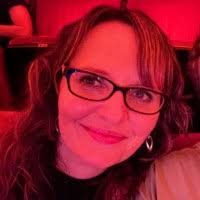 Jen Pagan's Instagram, Twitter & Facebook