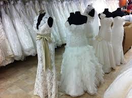 Packages include boho farmtables, dining farm tables, & lounges. Miami S 18 Best Bridal Stores For Wedding Dresses And Accessories Racked Miami