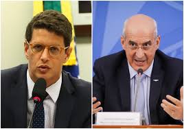 Ramos, um dos militares mais próximos a jair bolsonaro, estaria apenas com sintomas leves e entrou em quarentena. Salles E Bolsonaristas Chamam O General Eduardo Ramos De Maria Fofoca Hora Do Povo