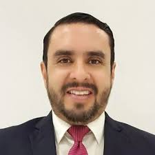 Paulina Toscano (@paulystn)