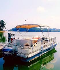 The best of east tennessee lake getaways for family and friends! Lakeside Marina In Bean Station