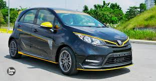 Kit badan (sama warna dengan kerangka) spoiler belakang perumah cermin sisi & pemegang pintu sama warna dengan kerangka ekzos berwarna hitam bingkai konsol tengah berwarna kelabu, tuil gear berwarna perak pengecas usb (1.5 amp. Apa Anda Dapat Dengan Proton Iriz R3 Limited Edition 2021 Harga Rm52 9k