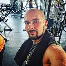 Sharon Mondello's Instagram, Twitter & Facebook