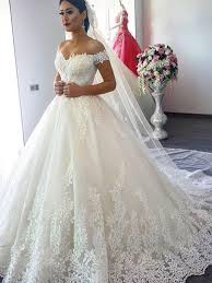 Top marken günstige preise große auswahl Brautkleider Prinzessin Elfenbeinfarbe Mit Carmenausschnitt Brautkleider Tull Und Court Schleppe Armellos Und Schnurung Prom Milanoo Com