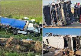 Rudele victimelor din accidentul din ungaria ar putea primi cea mai mare despăgubire din istoria româniei: È™oferul Roman De Tir Care A Provocat Accidentul Cu 3 MorÈ›i In Ungaria Era Cu SoÈ›ia In CabinÄƒ La Un Pas SÄƒ Fie Arestat Libertatea
