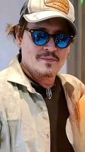 I just wish it wasn't so complicated 💔😭😭 I miss you baby 😭😭  https://t.me/johnny_depp491