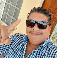 Y que se abre la cabeza Salito a curarlo esperemos esté bien hay que jalar