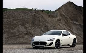 2014 Maserati Granturismo Sport White Static 3 2560x1600 Wallpaper