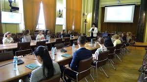 Sunt avocat specializat în drept civil, drept cabinetul nostru de avocatură din bucurești are stabilite parteneriate cu : Societate De AvocaturÄ BucureÈti Cobuz Asociatii