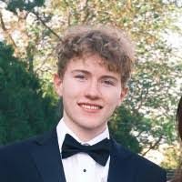 Heidi Puetz's Instagram, Twitter & Facebook