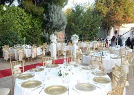 Düz ekran televizyon ve mini bar ise standart olarak tüm odalarda mevcuttur. Asia Royal Suite Pamukspor Tesisleri Fiyatlari Dugunyardimcisi